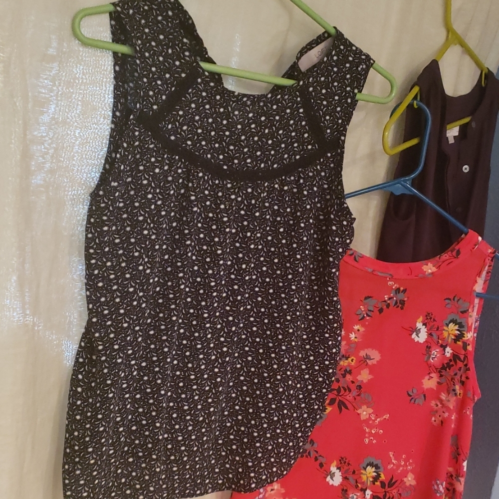 Set of 4 Loft XXSP Work Blouses EUC🕘